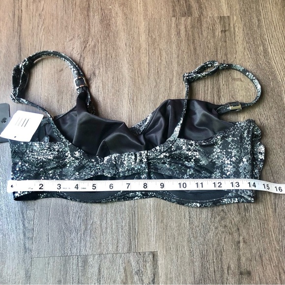 Miraclesuit 2 Piece Bikini Swimsuit Size 36DD Black Snakeskin Underwire Surplice - Picture 5 of 9